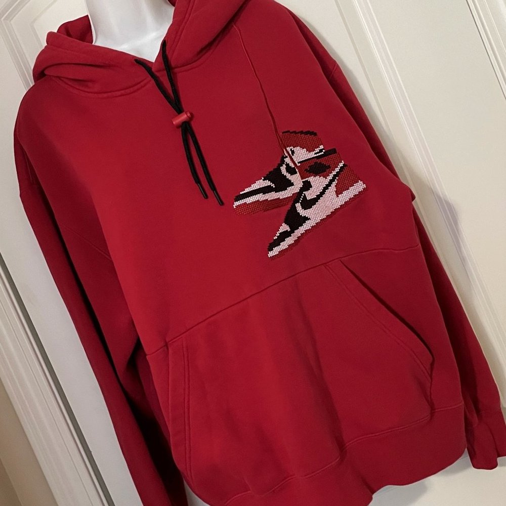 Nike Air Jordan Embroidered Sneakers Red Hooded Pullover Sweatshirt Size Men's L